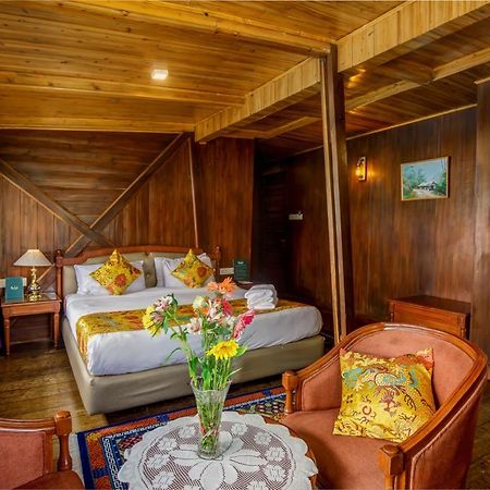 Muscatel Himalayan Resort - 400 Mts From Mall Road Darjeeling  Exterior photo