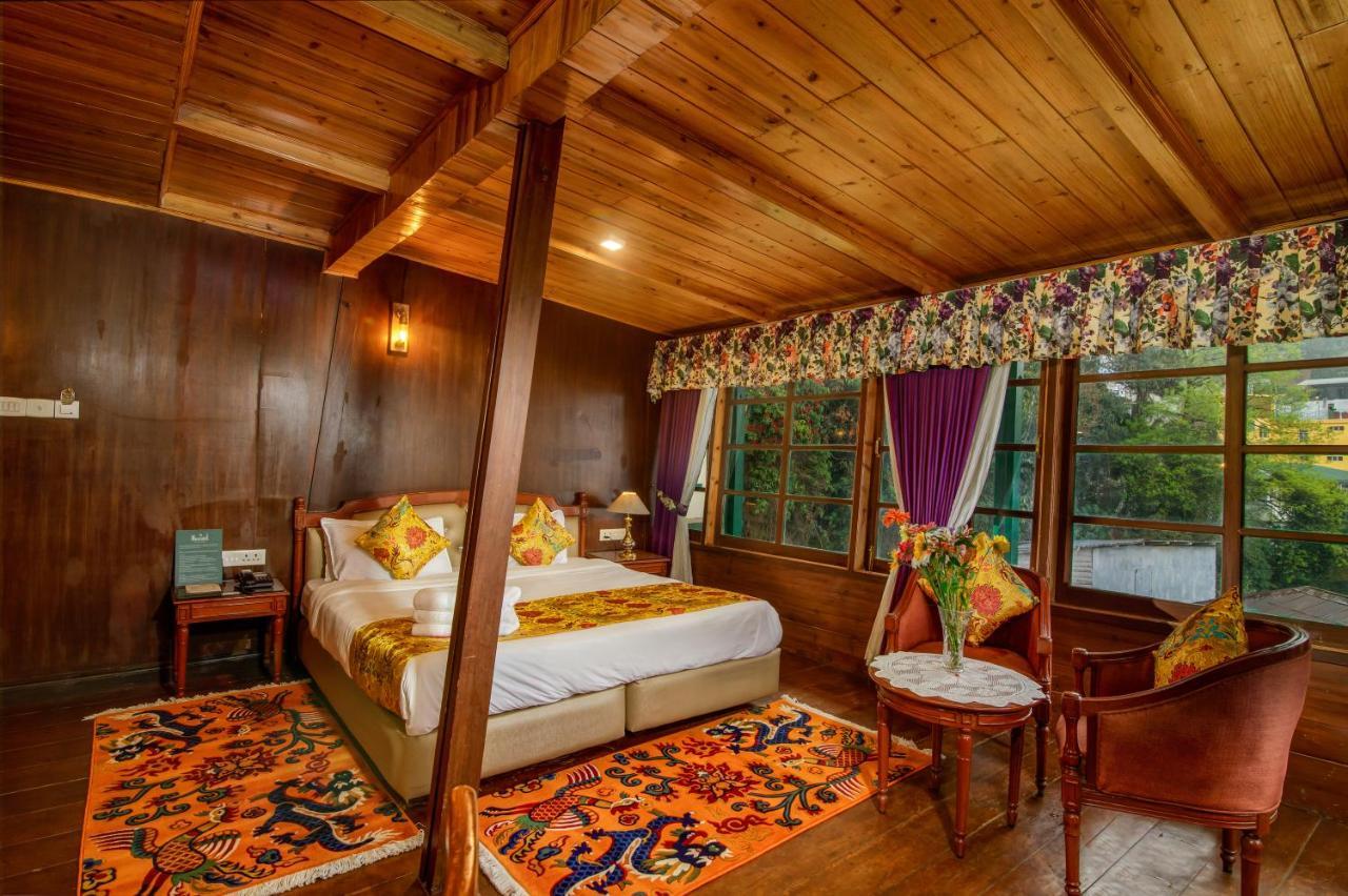Muscatel Himalayan Resort - 400 Mts From Mall Road Darjeeling  Exterior photo