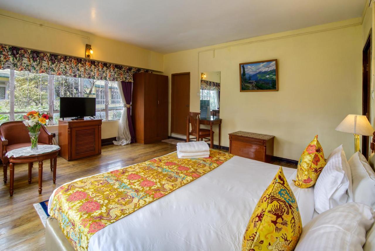 Muscatel Himalayan Resort - 400 Mts From Mall Road Darjeeling  Exterior photo